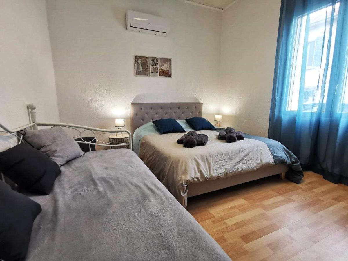 L'Hypercentre - Clim - Terrasse - Wifi Apartment Miramas Ngoại thất bức ảnh